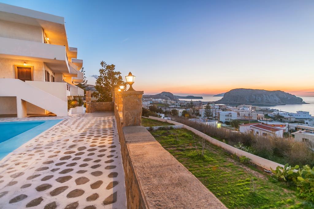 Yiannis Ηotel Foiníkion Exteriör bild