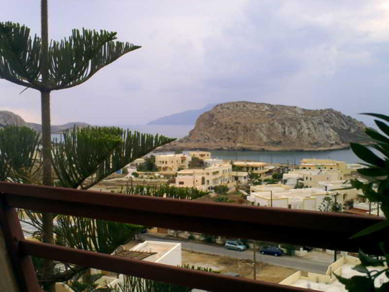 Yiannis Ηotel Foiníkion Exteriör bild
