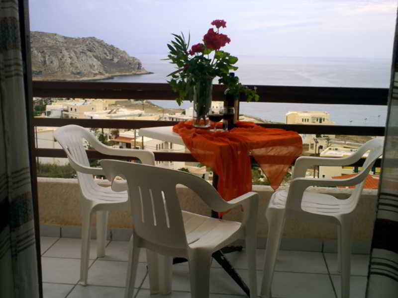 Yiannis Ηotel Foiníkion Exteriör bild